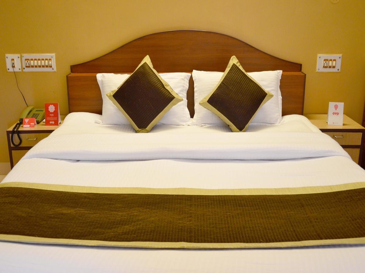 Oyo 6012 Hotel Rockwell ชัยปุระ ภายนอก รูปภาพ